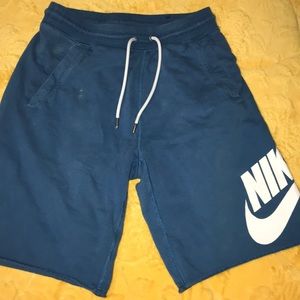Men’s Nike shorts